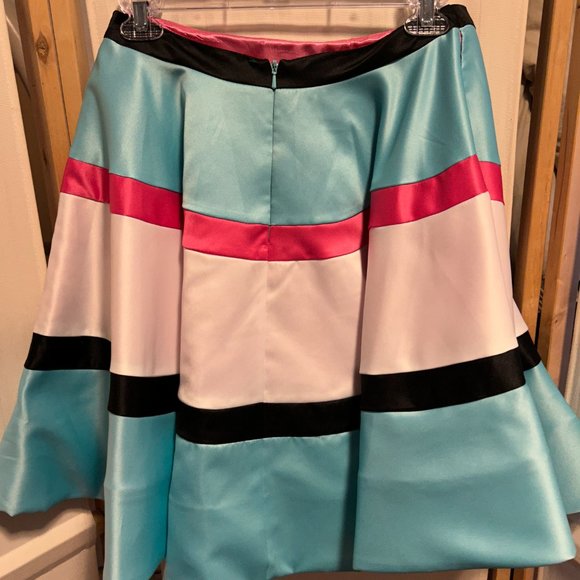 ENVIOUS By Karishma Creations Sz 6 Pink Blue White Black Twirl Pockets Skirt - Picture 6 of 8